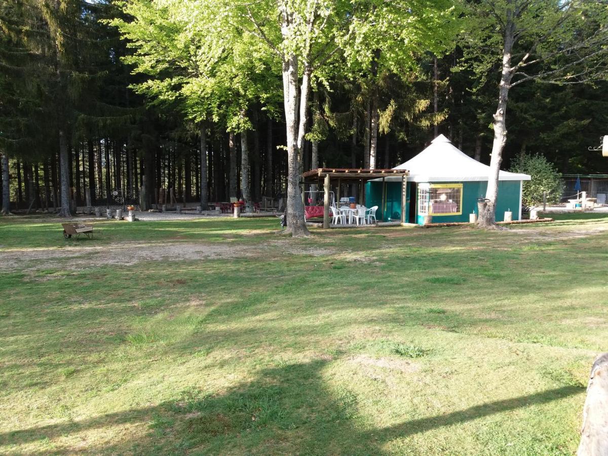 Le Sous Bois De Jade Chemin De Stevenson Gr 70 Ξενοδοχείο Chasserades Εξωτερικό φωτογραφία